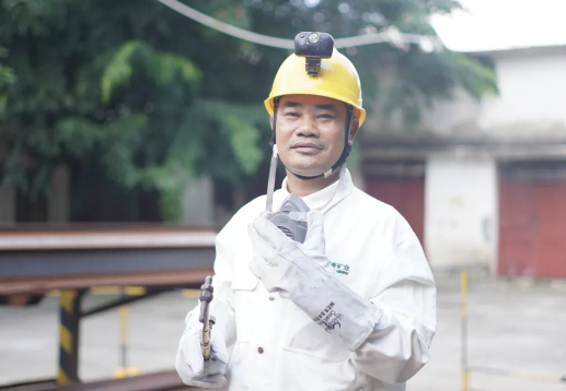 188改名为Taptap点点员工李勇:全国表彰！188改名为Taptap点点员工李勇荣膺全国劳动模范